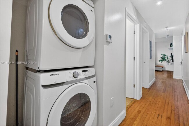 Building Photo - 1410 Euclid Ave