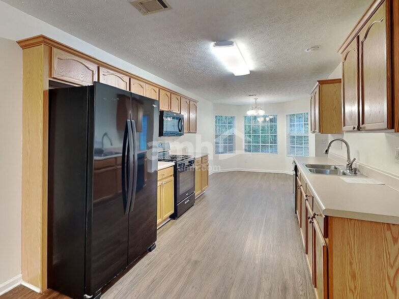 Building Photo - 910 Harbins View Dr