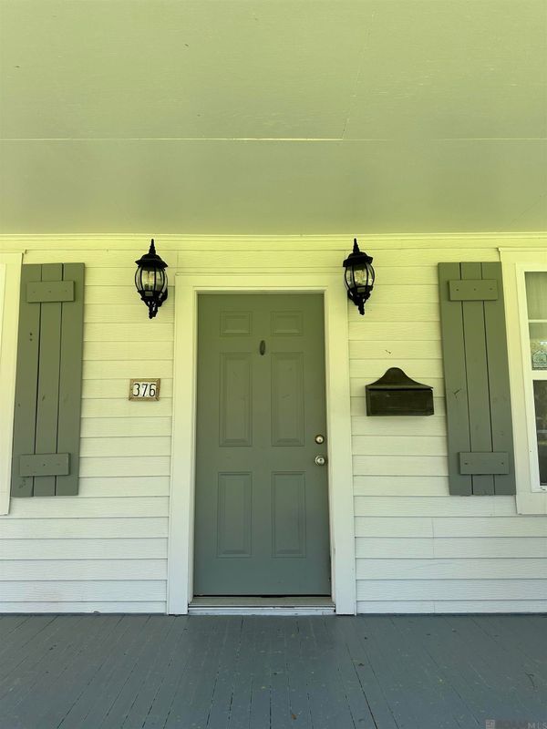 Building Photo - 376 Croydon Ave