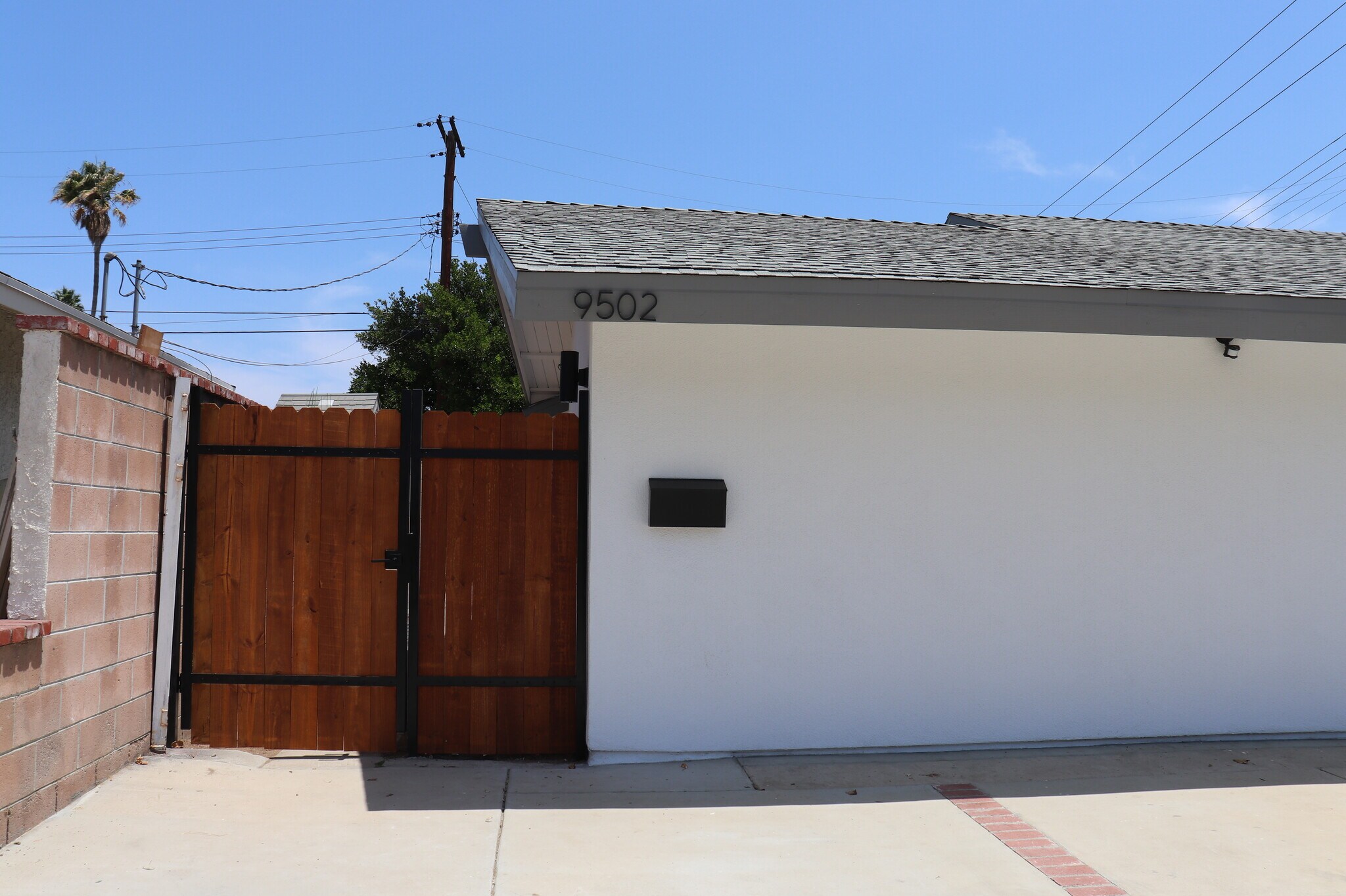 Building Photo - 9500 Penfield Ave