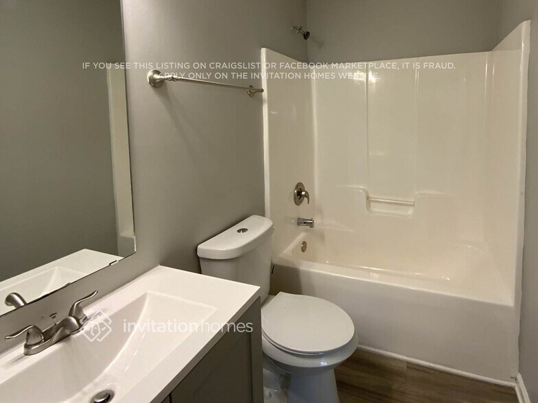 Building Photo - 1301 Cochran Crossing