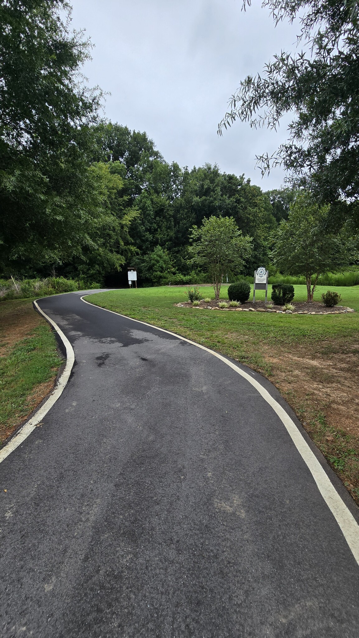 Building Photo - 8312 Compton Acres Ln