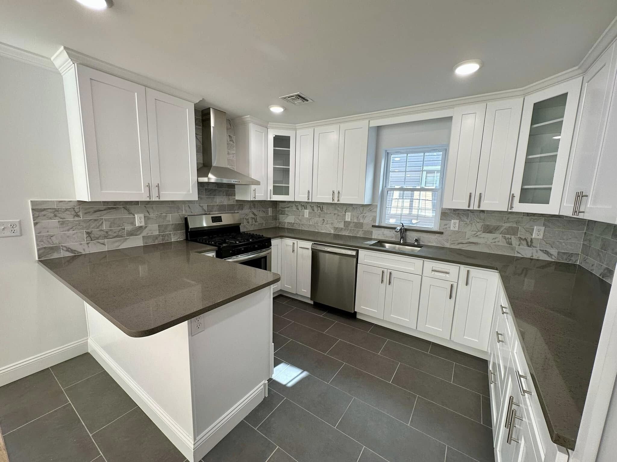 Building Photo - 135 Court St