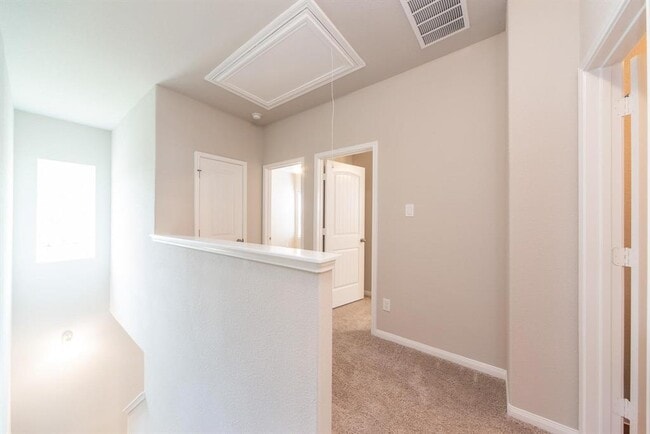 Building Photo - 2903 Orchid Ranch Dr