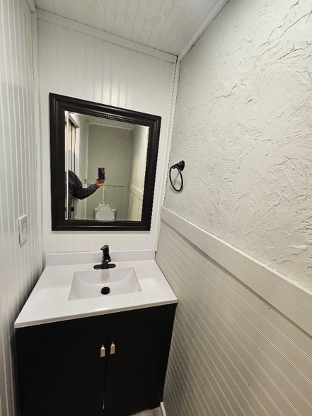 Building Photo - 1621 Indiana Ave