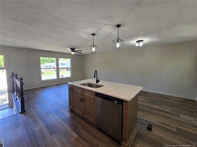 Building Photo - 1819 Cawdor Dr