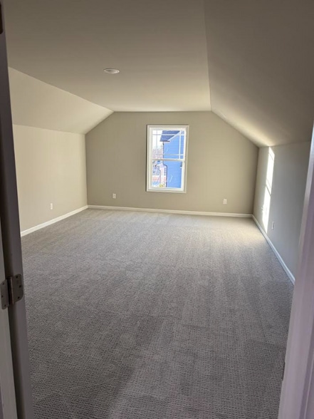 Building Photo - 307 Grand Oaks Dr