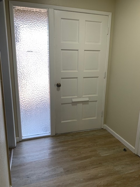 Building Photo - 1420 Village Ct