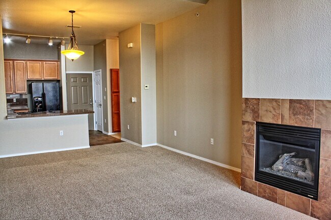 Building Photo - 15460 Canyon Gulch Ln