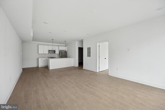Building Photo - 1614 Ridge Ave