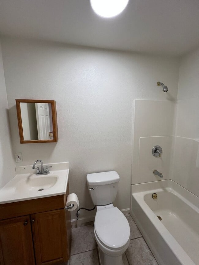 Building Photo - 2016 17 Street - Modern Midtown Gem | 2BR/...