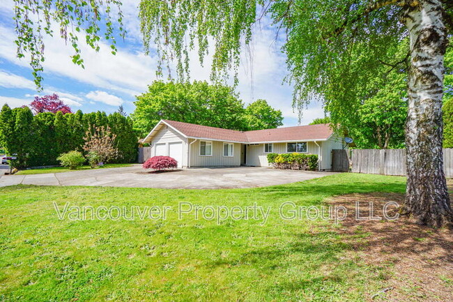 Primary Photo - 7104 Louisiana Dr