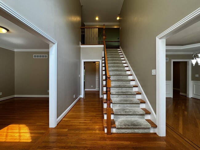 Building Photo - 3120 Hemingway Ln
