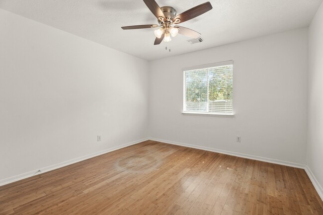 Building Photo - 17014 Sailors Moon Ct