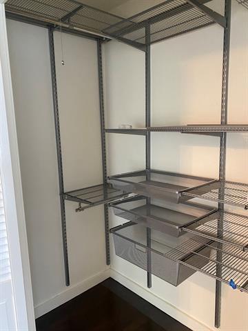 Building Photo - 6903 Kenwell St