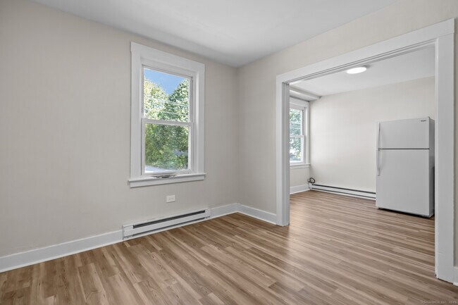 Building Photo - 61 Boys Ave