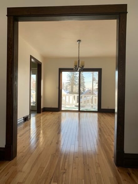 formal dining room - 1818 E 7th St