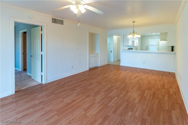 Building Photo - 108 Pebble Shores Dr