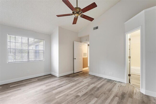 Building Photo - 943 Bakewell Ct