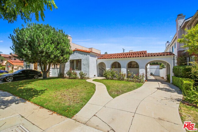 Building Photo - 352 S Wetherly Dr