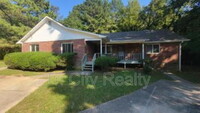 Building Photo - 135 Rose Ct