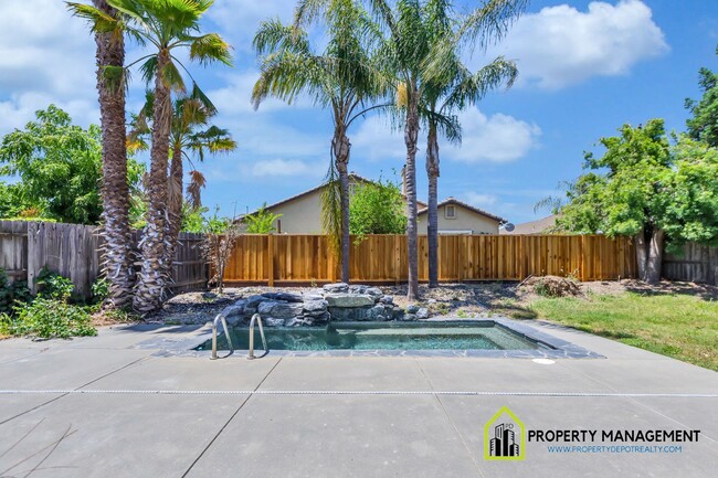 Building Photo - Luxury 5-BR Home Rental in Elk Grove