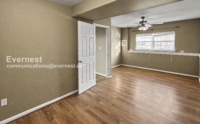 Building Photo - 36015 Wilderness Shores Way