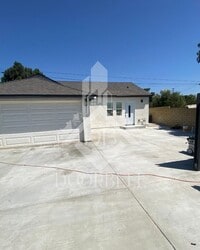Building Photo - 781 Sycamore Ct