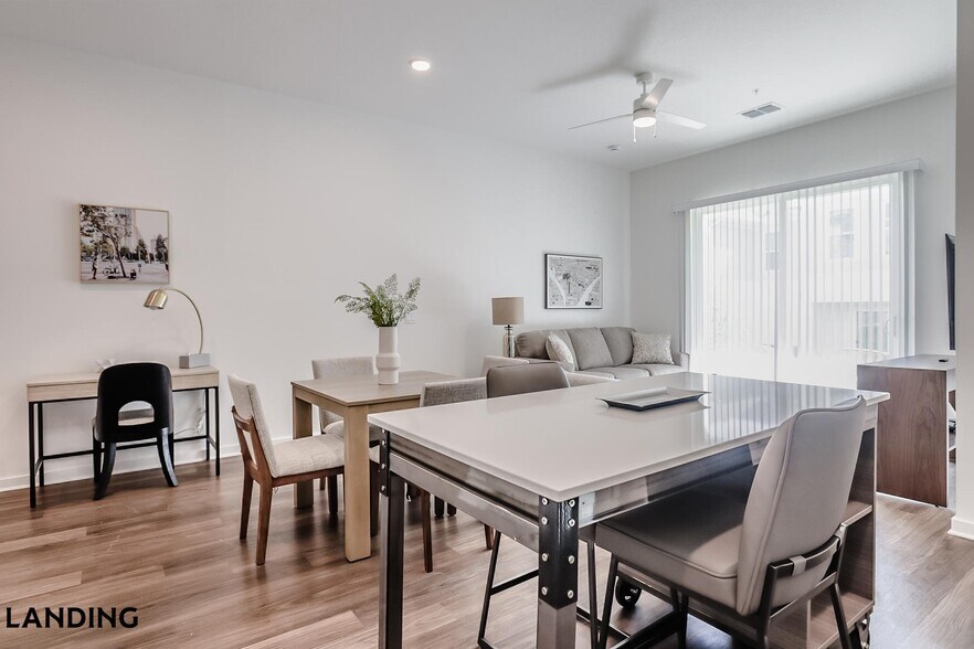 Building Photo - 515 Corso Ln