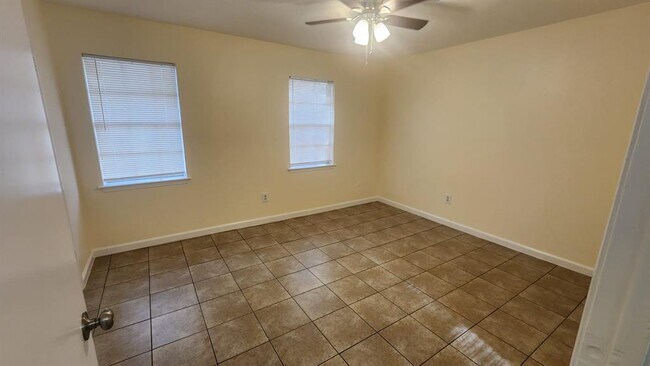 Building Photo - 14333 Memorial Dr