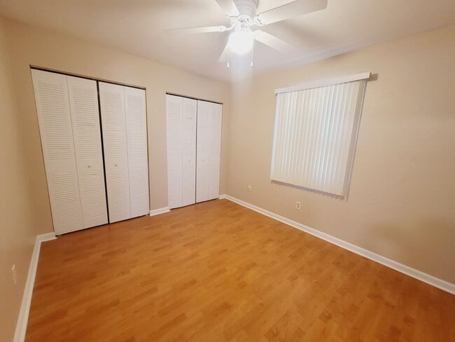 Building Photo - 5680 Doonesbury Way
