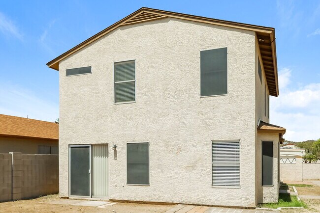 Building Photo - 19806 N 48th Dr