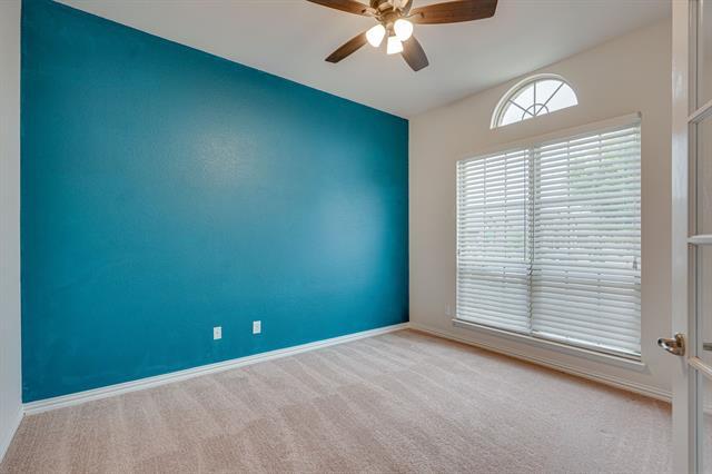 Building Photo - 1307 Verona Ln