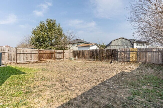 Building Photo - 2518 Paddle Creek