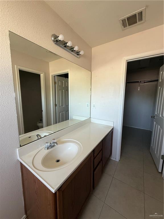 Building Photo - 22 San Gabriel St