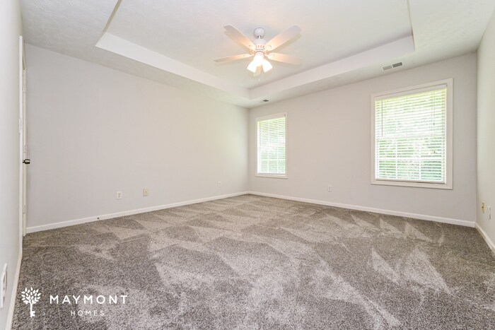 Building Photo - 1024 Miss Amber Way