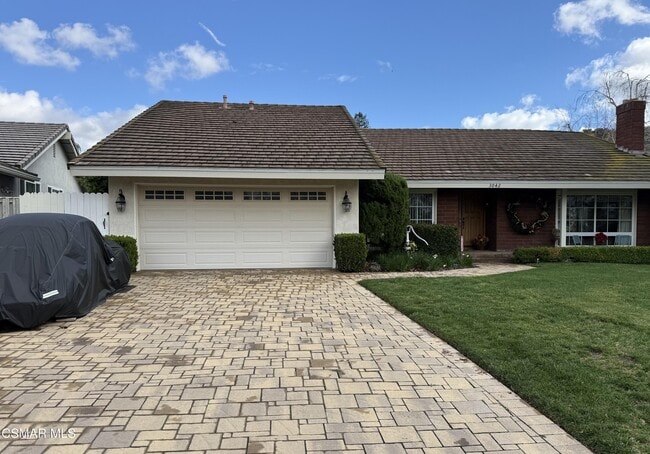 Building Photo - 3042 E Cumberland Ct