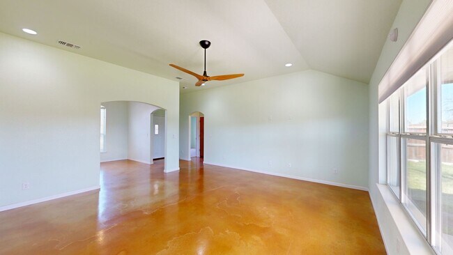 Building Photo - GORGEOUS HOME IN NOLANVILLE CLOSE TO FORT ...