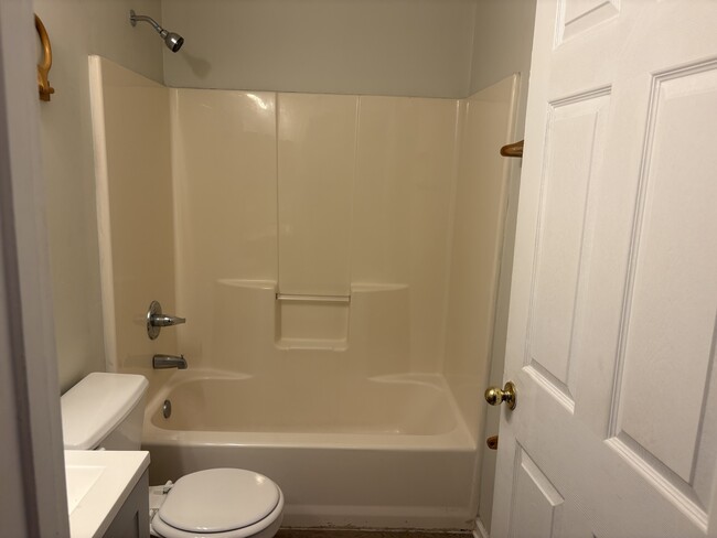 Building Photo - 7242 Longhorn Cir S