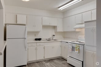 Interior Photo - Camelback Properties