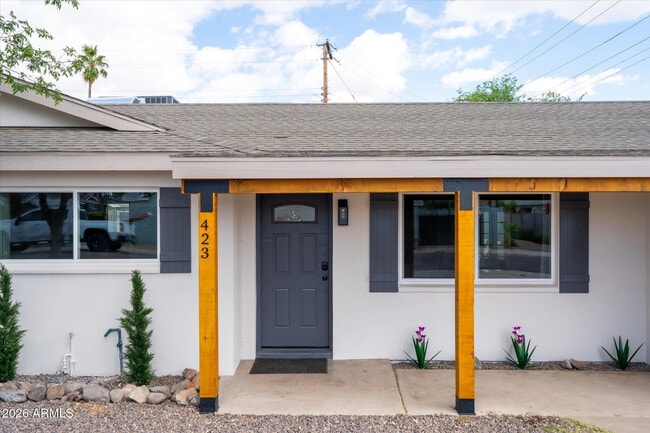Building Photo - 423 N 73rd Pl