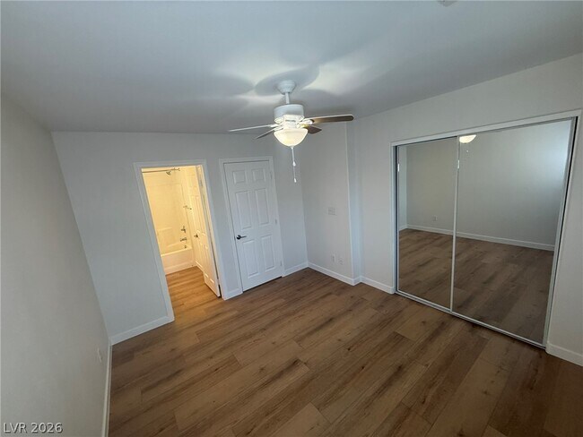 Building Photo - 5241 Starter Ave