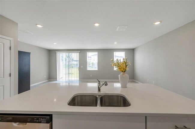 Building Photo - 7705 Momentum Pkwy