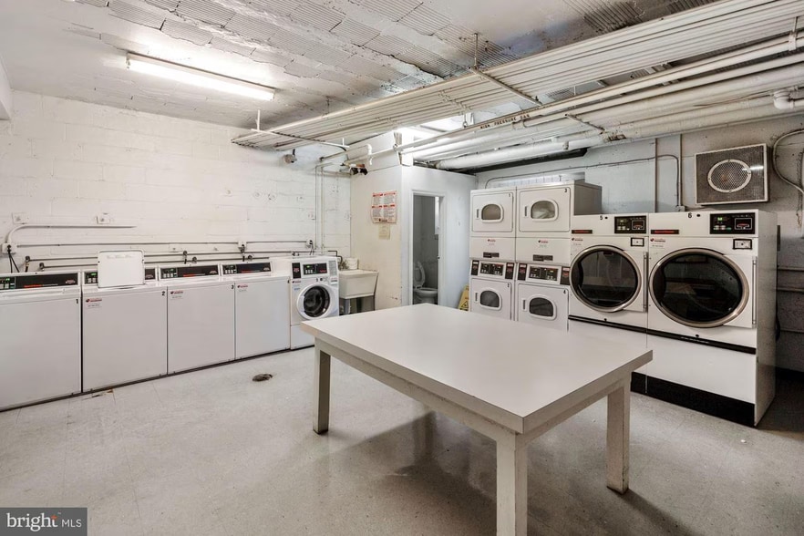 shared laundry - 4100 W St NW