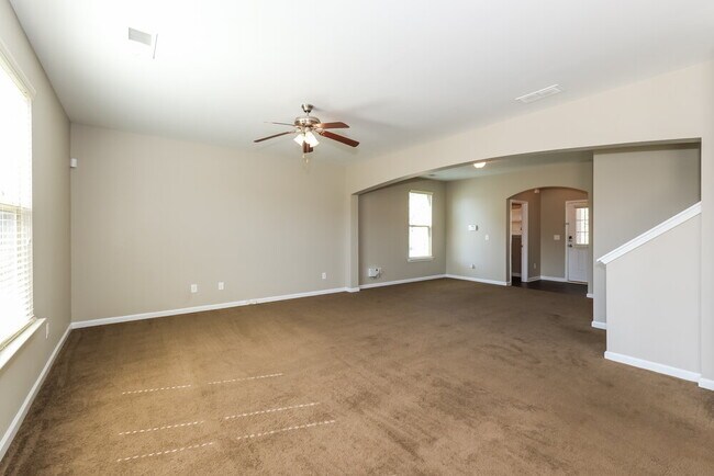Building Photo - 244 Bandelier Cir