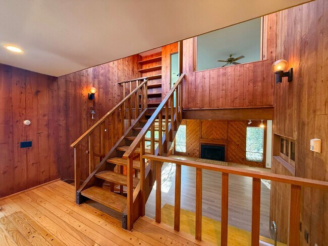 Building Photo - Welcome to Your Stunning Point Loma Home with Panoramic Ocean, Harbor, and Downtown Views!