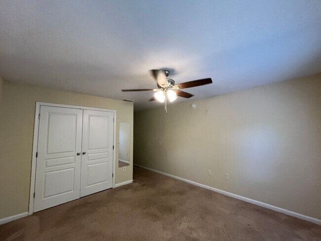 Building Photo - 14-1414 Jones