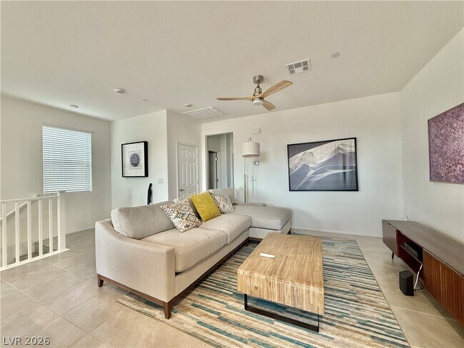 Building Photo - 5672 Beguiling Falls St