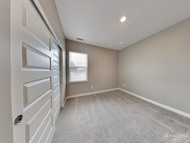 Building Photo - 10003 Sundley Dr