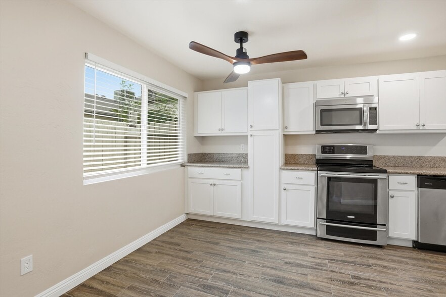 Building Photo - 840 Bonita Ave